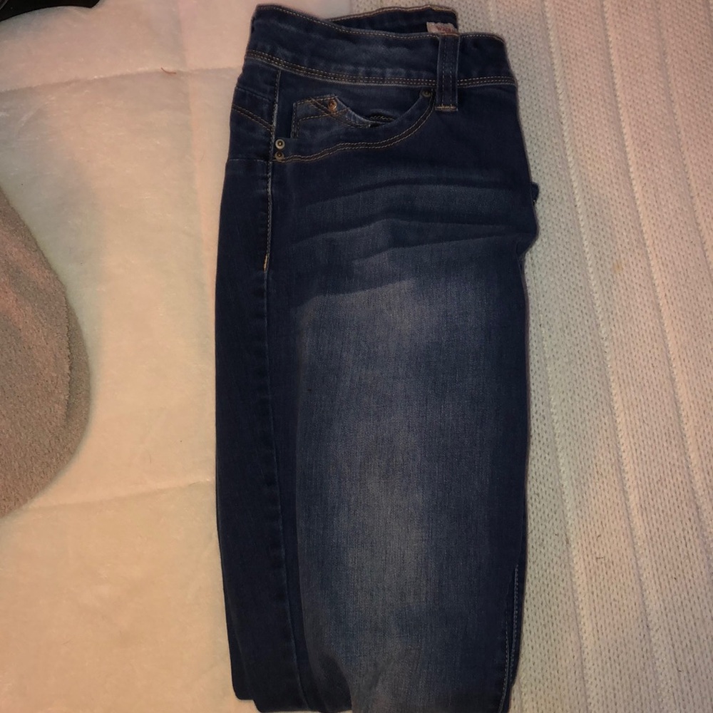 dark blue skinny jeans